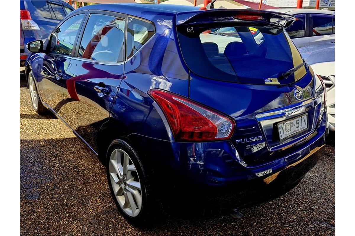 2014 Nissan Pulsar ST-S C12