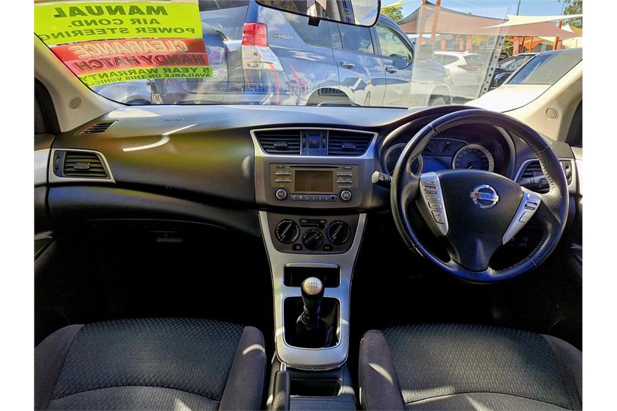 2014 Nissan Pulsar ST-S C12