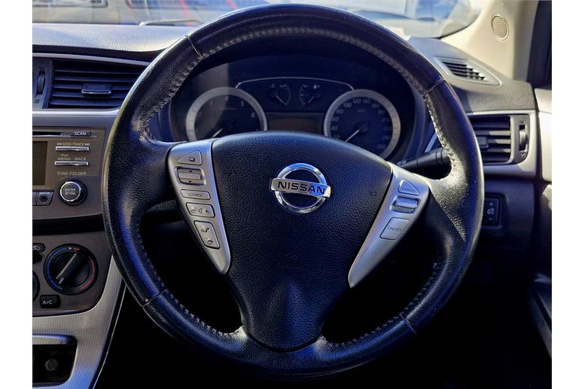 2014 Nissan Pulsar ST-S C12