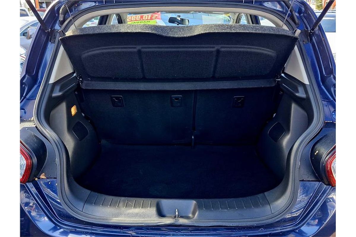 2014 Nissan Pulsar ST-S C12