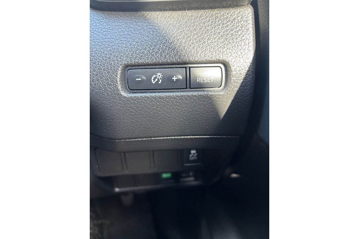 2015 Nissan X-TRAIL TL T32