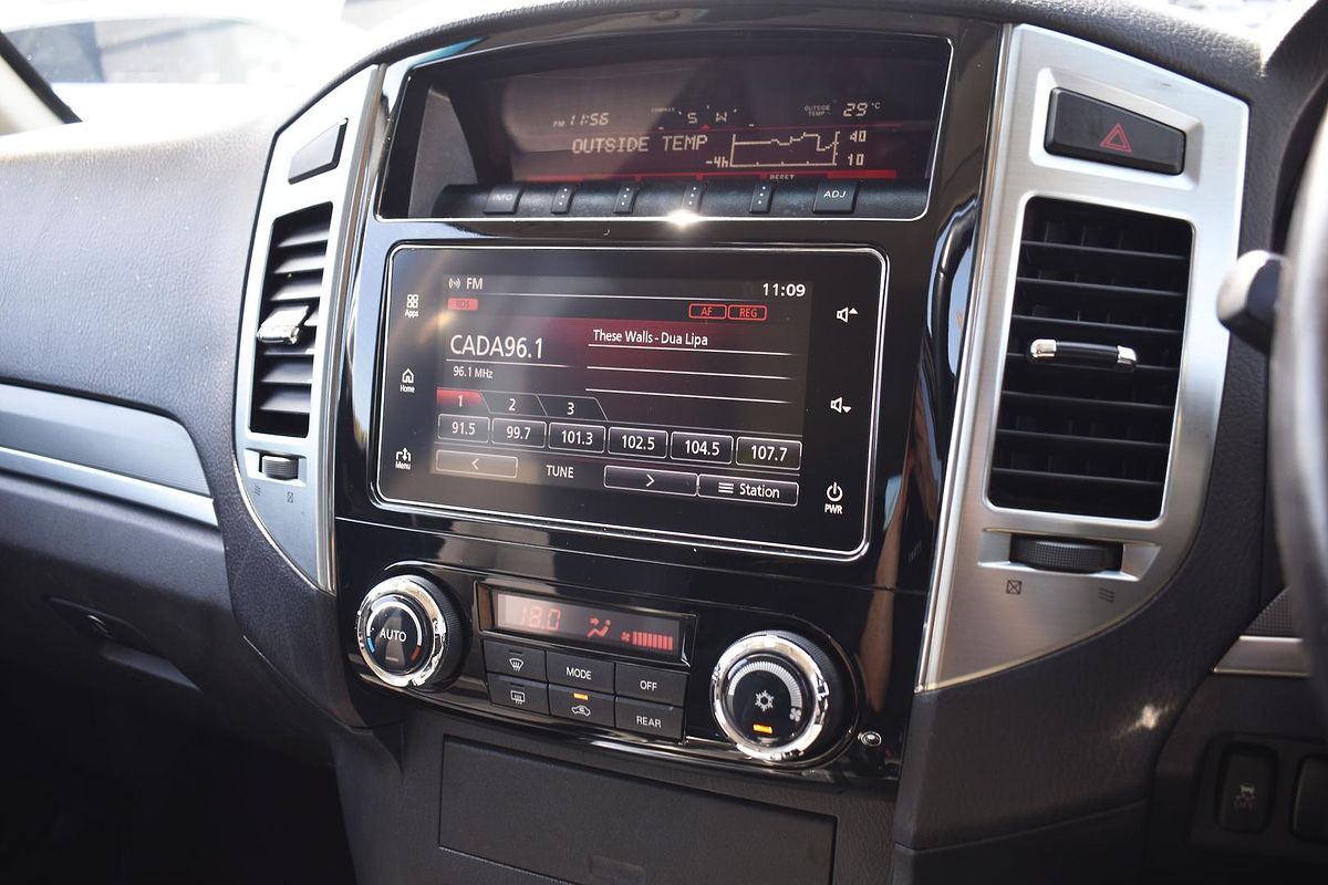 2019 Mitsubishi Pajero GLX NX