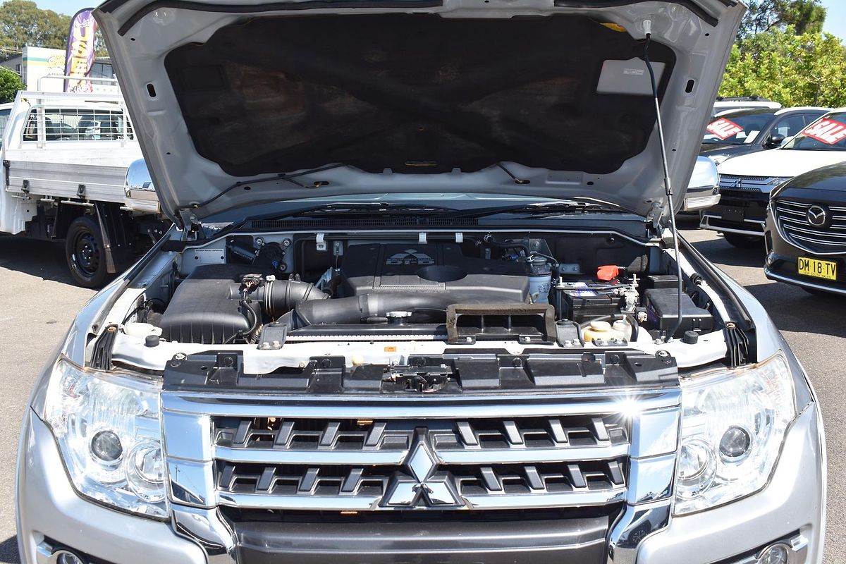 2019 Mitsubishi Pajero GLX NX