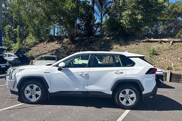 2019 Toyota RAV4 GX AXAH54R