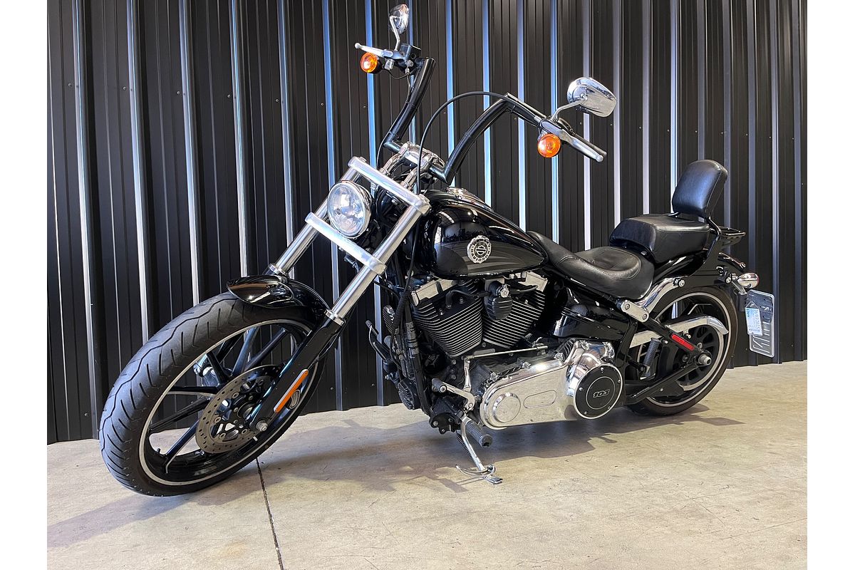 2016 Harley-Davidson Breakout