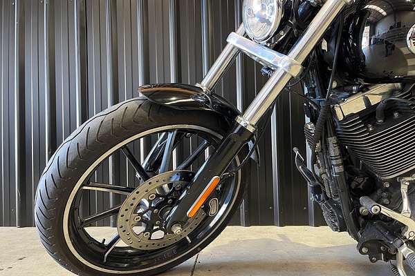 2016 Harley-Davidson Breakout