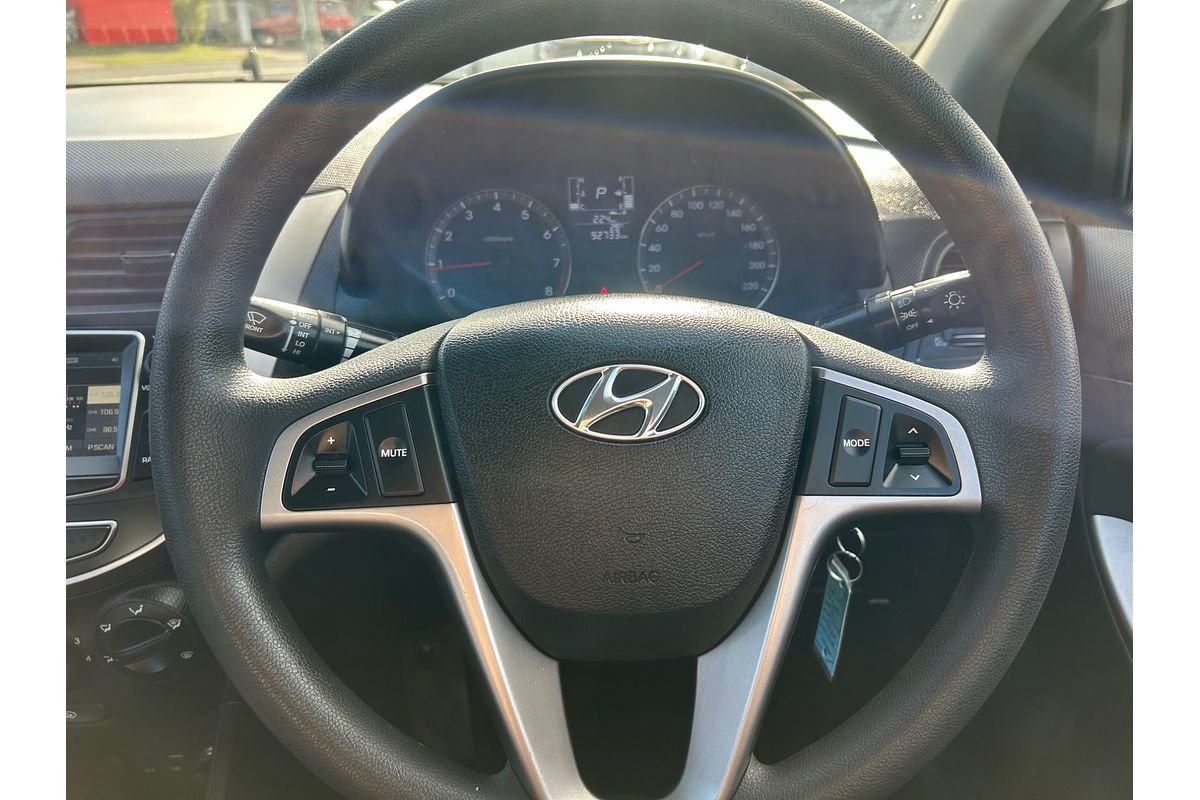 2016 Hyundai Accent Active RB4
