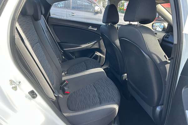 2016 Hyundai Accent Active RB4