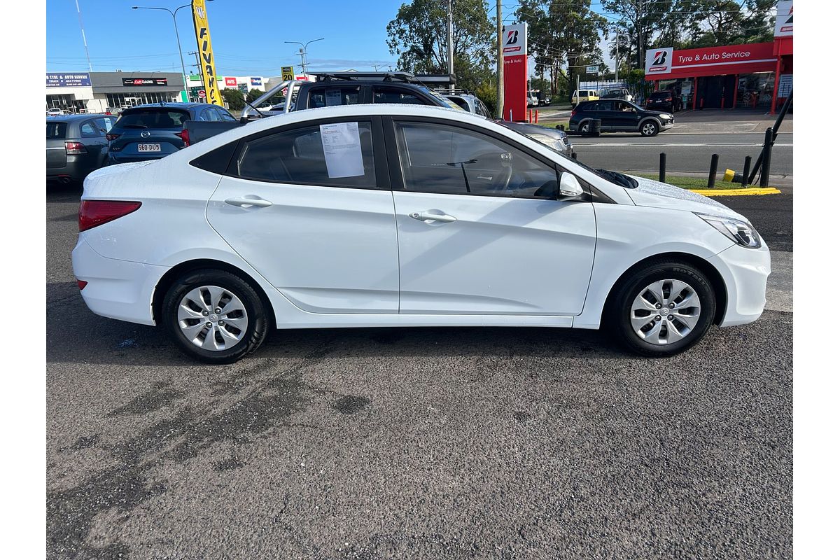2016 Hyundai Accent Active RB4