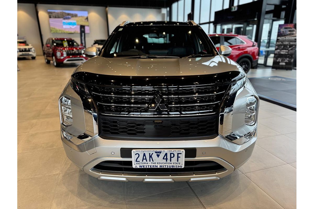 2024 Mitsubishi Outlander Exceed Tourer ZM