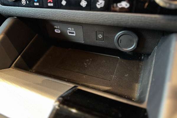 2024 Mitsubishi Outlander Exceed Tourer ZM