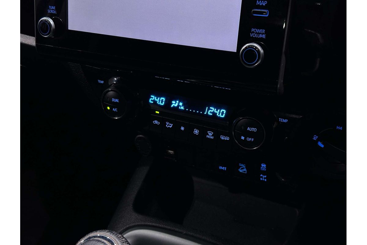 2022 Toyota Hilux SR5 GUN126R 4X4