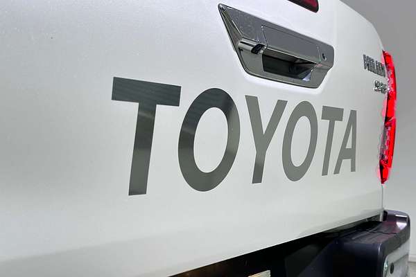 2022 Toyota Hilux SR5 GUN126R 4X4