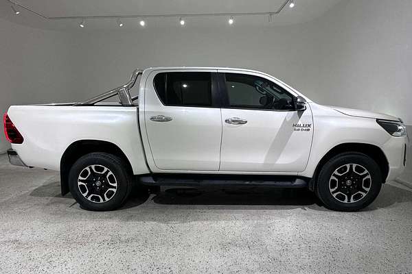 2022 Toyota Hilux SR5 GUN126R 4X4