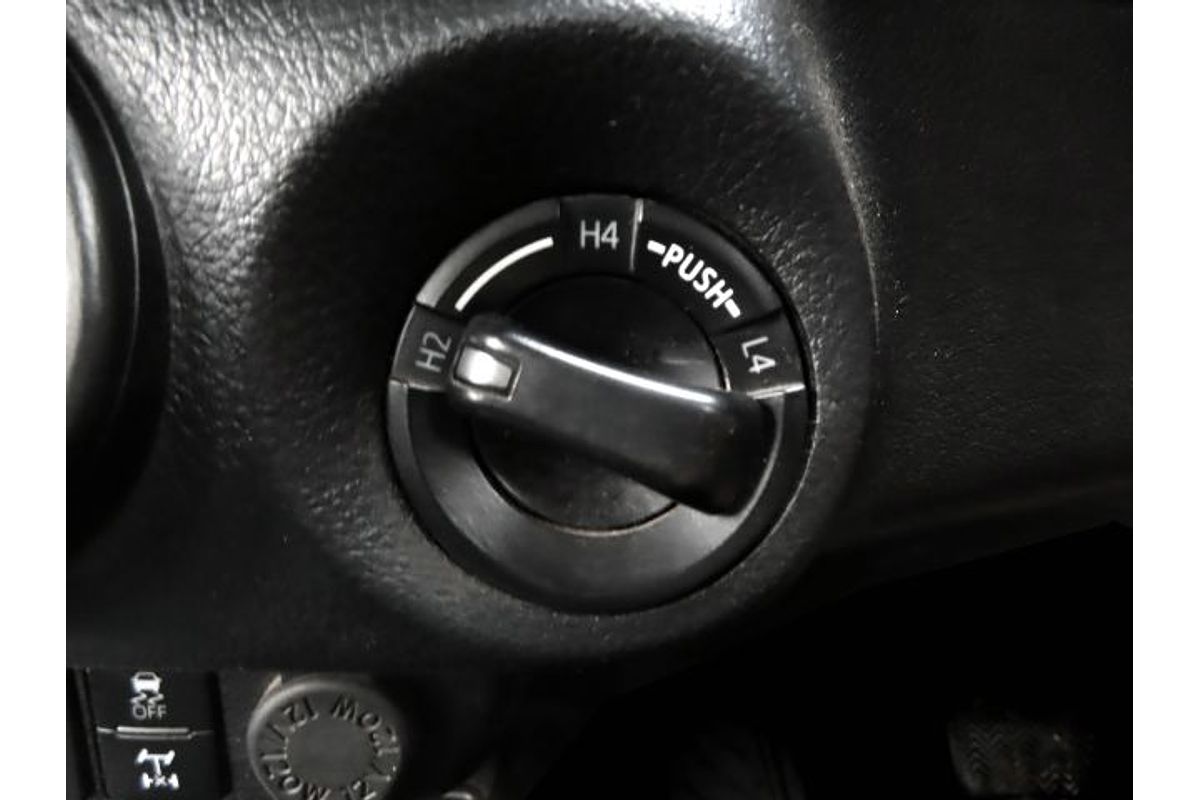2020 Toyota Hilux SR GUN126R 4X4
