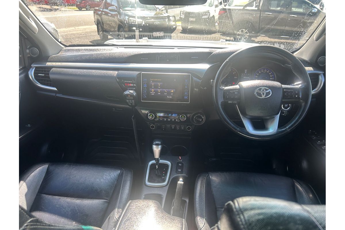 2017 Toyota Hilux SR5 GUN126R 4X4