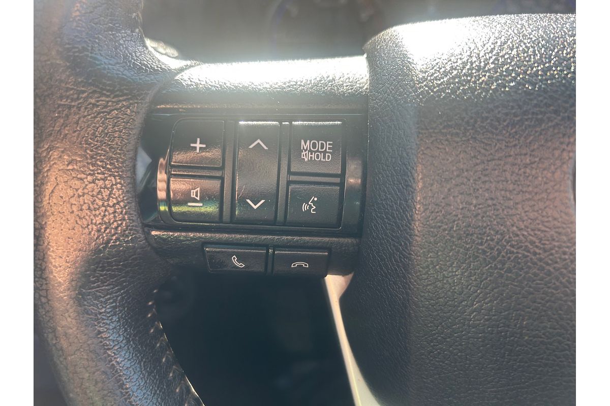 2017 Toyota Hilux SR5 GUN126R 4X4