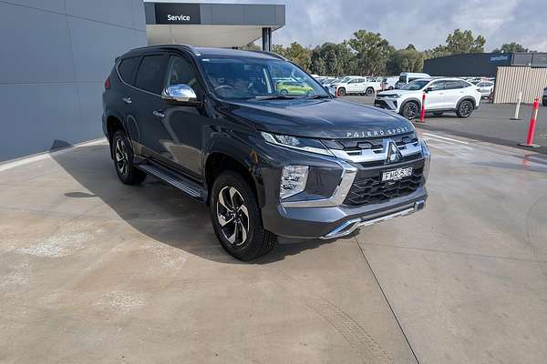 2024 Mitsubishi Pajero Sport GLS QG