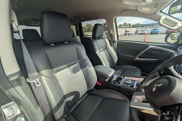 2024 Mitsubishi Pajero Sport GLS QG