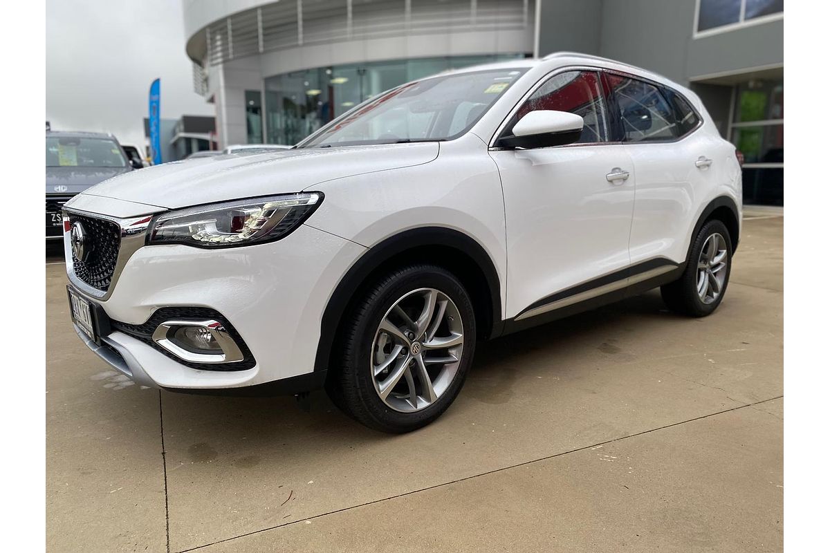 2024 MG HS Excite SAS23