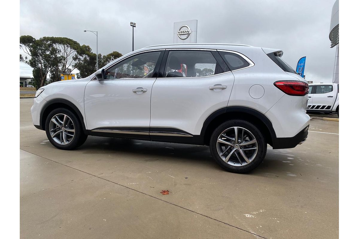 2024 MG HS Excite SAS23