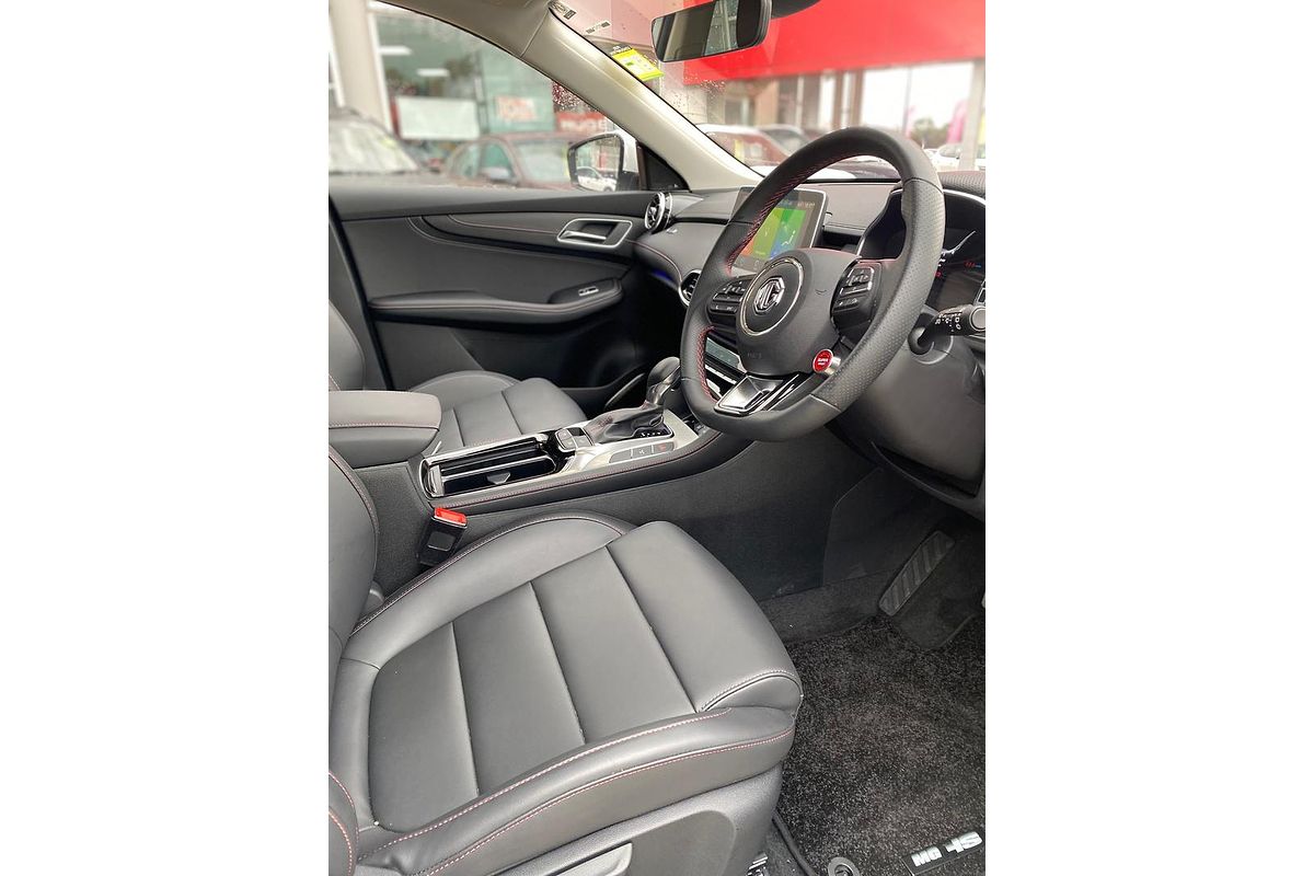 2024 MG HS Excite SAS23