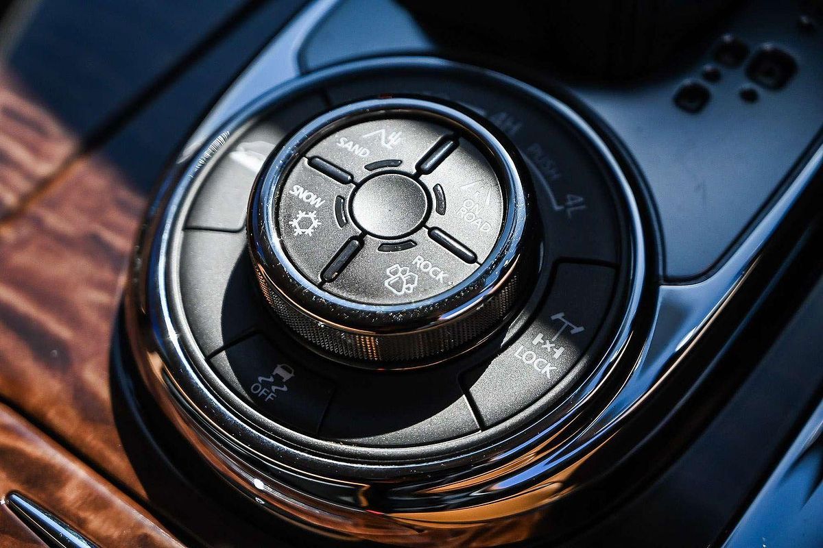 2021 Nissan Patrol Ti-L Y62