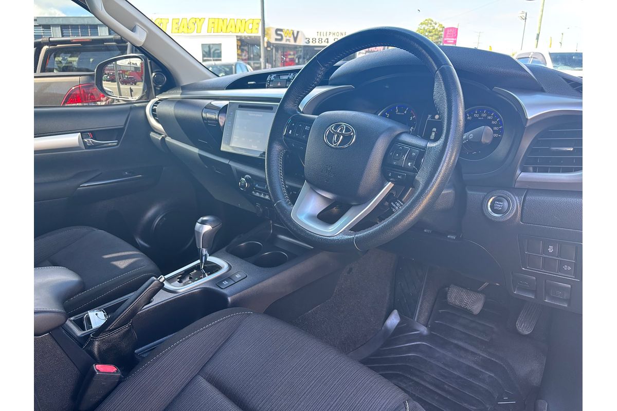 2020 Toyota Hilux SR5 GUN126R 4X4