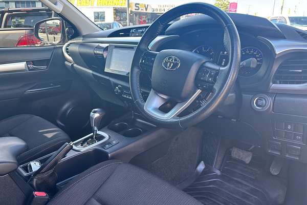 2020 Toyota Hilux SR5 GUN126R 4X4