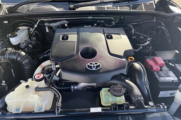 2020 Toyota Hilux SR5 GUN126R 4X4