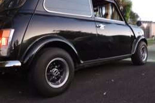 1990 Rover MINI