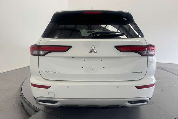 2023 Mitsubishi Outlander Aspire ZM