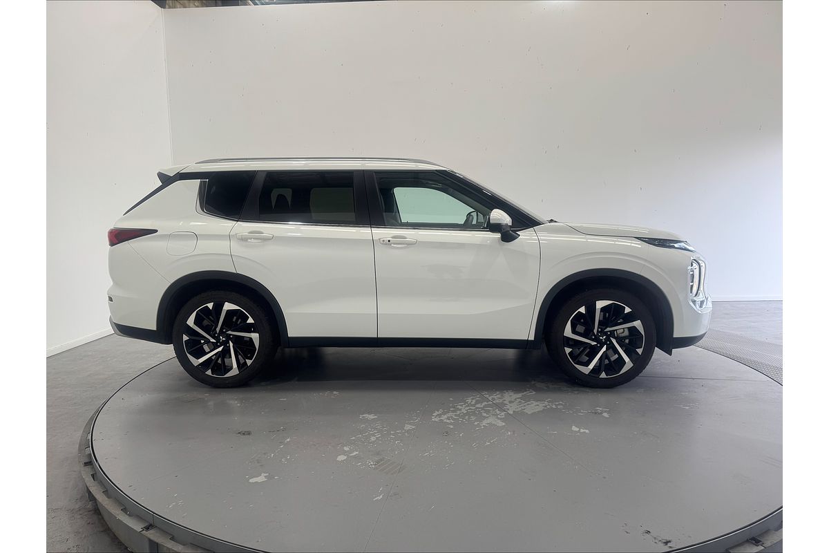 2023 Mitsubishi Outlander Aspire ZM