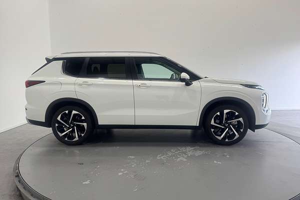 2023 Mitsubishi Outlander Aspire ZM