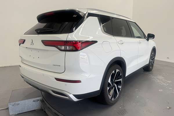 2023 Mitsubishi Outlander Aspire ZM