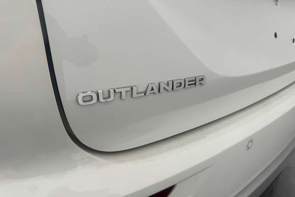 2023 Mitsubishi Outlander Aspire ZM