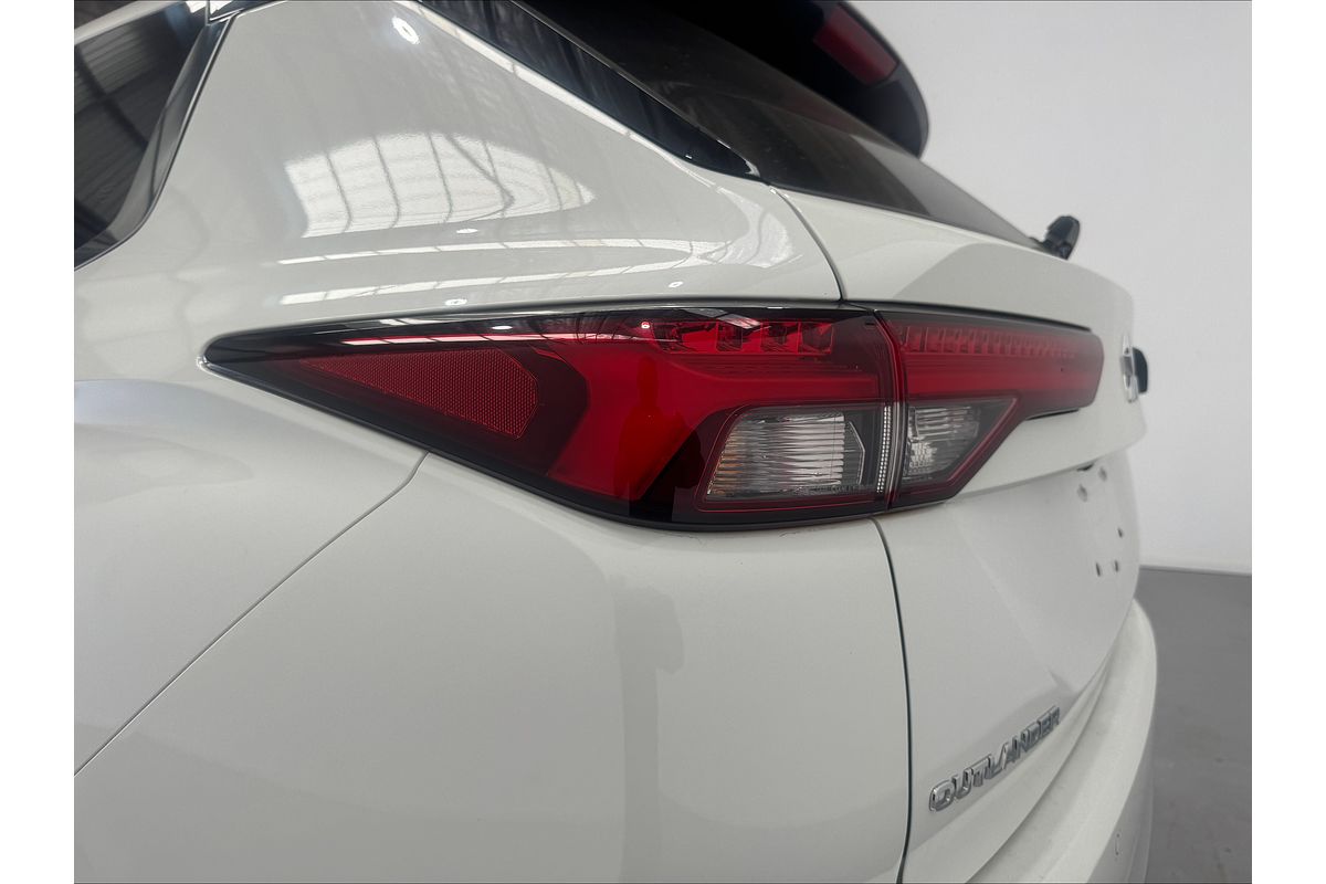 2023 Mitsubishi Outlander Aspire ZM