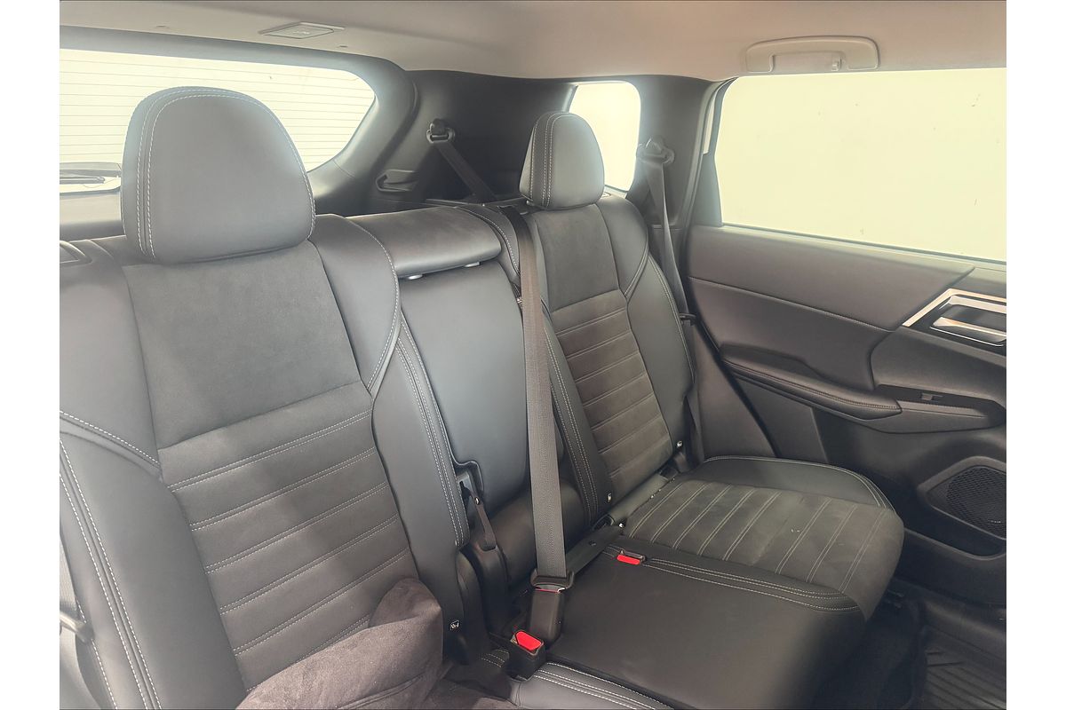 2023 Mitsubishi Outlander Aspire ZM
