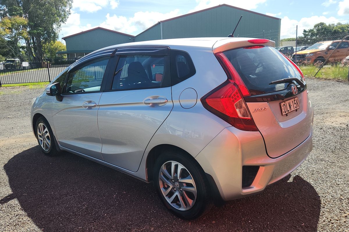 2015 Honda Jazz VTi GF