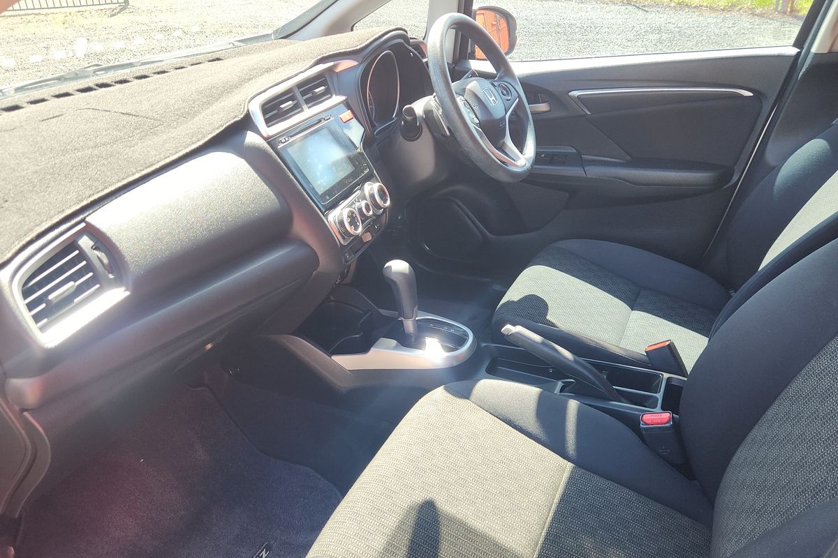 2015 Honda Jazz VTi GF