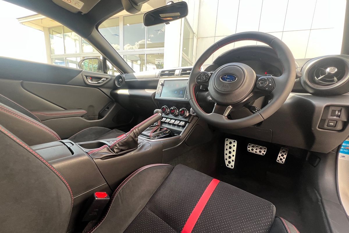 2024 Subaru BRZ S ZD8
