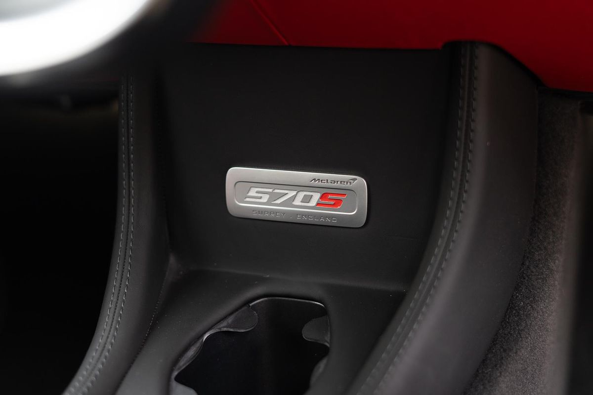 2019 McLaren 570S P13