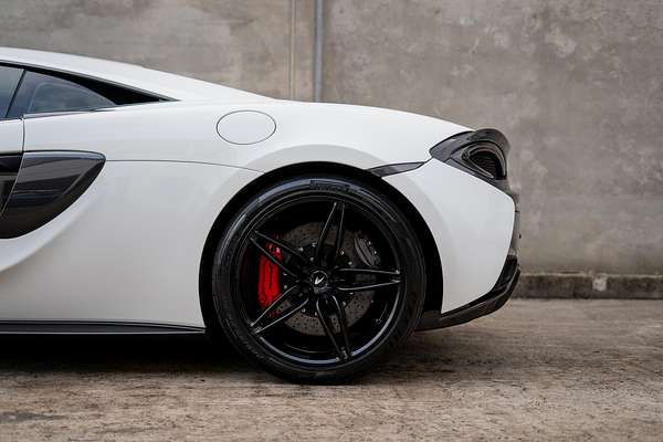 2019 McLaren 570S P13