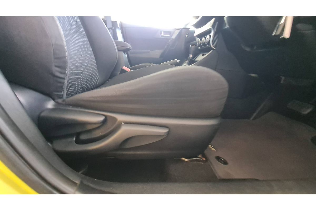 2016 Toyota Corolla Ascent Sport ZRE182R