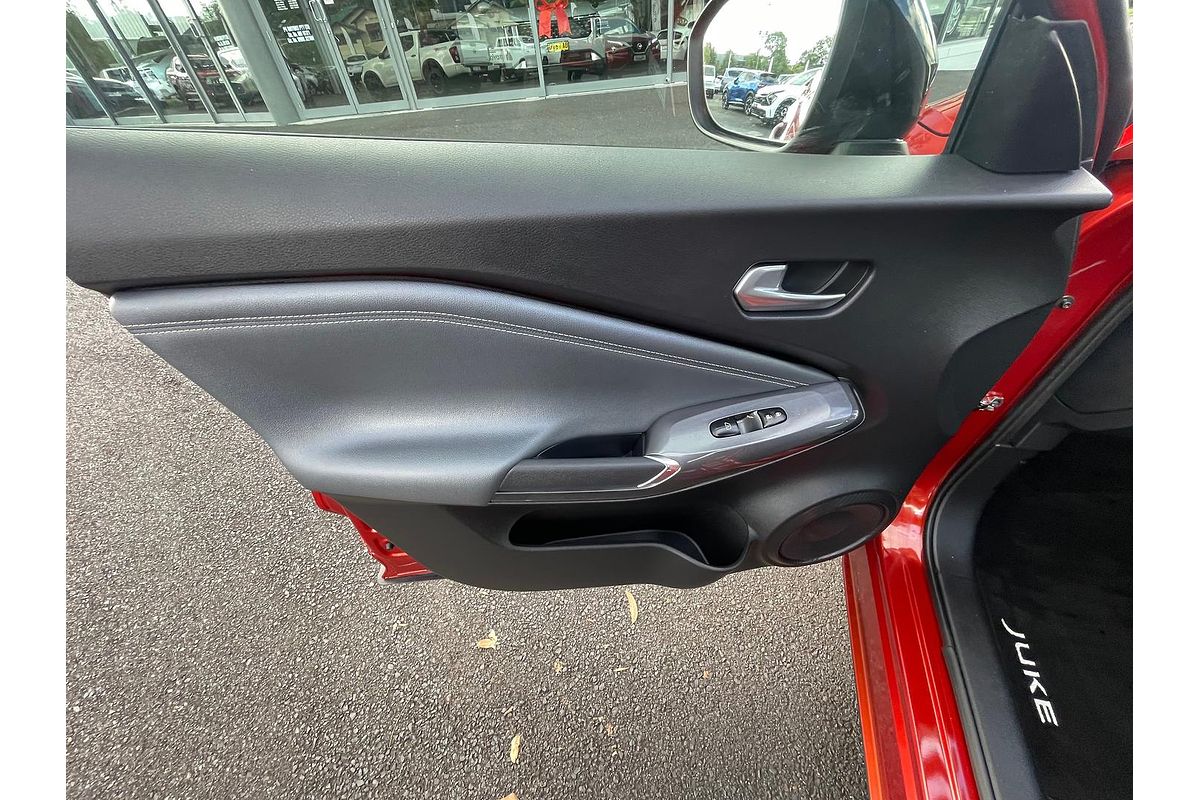 2020 Nissan JUKE ST-L F16