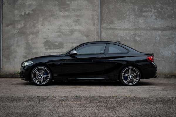 2016 BMW 2 Series M235i F22