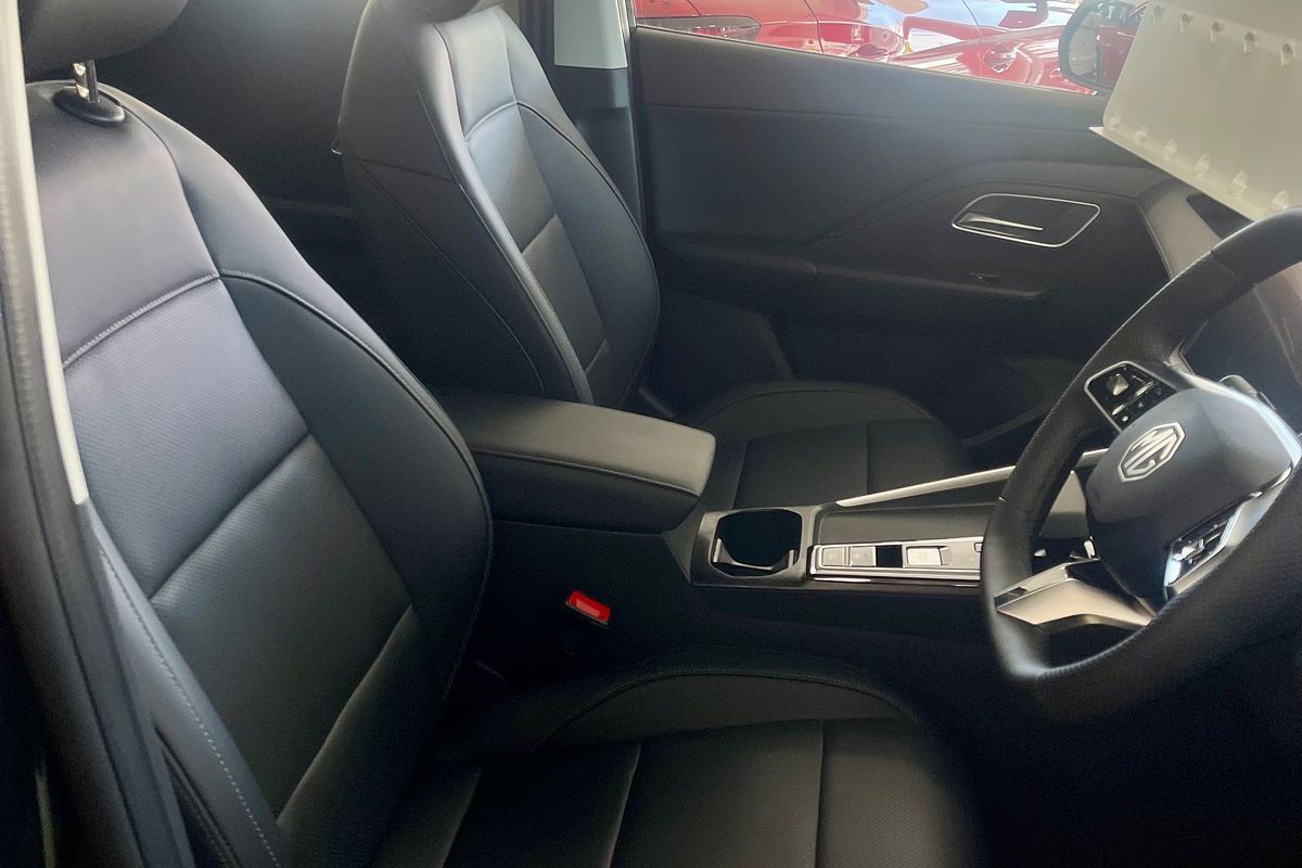 2024 MG ZS