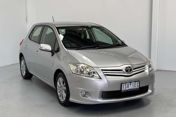 2012 Toyota COROLLA ACCENT SPORT
