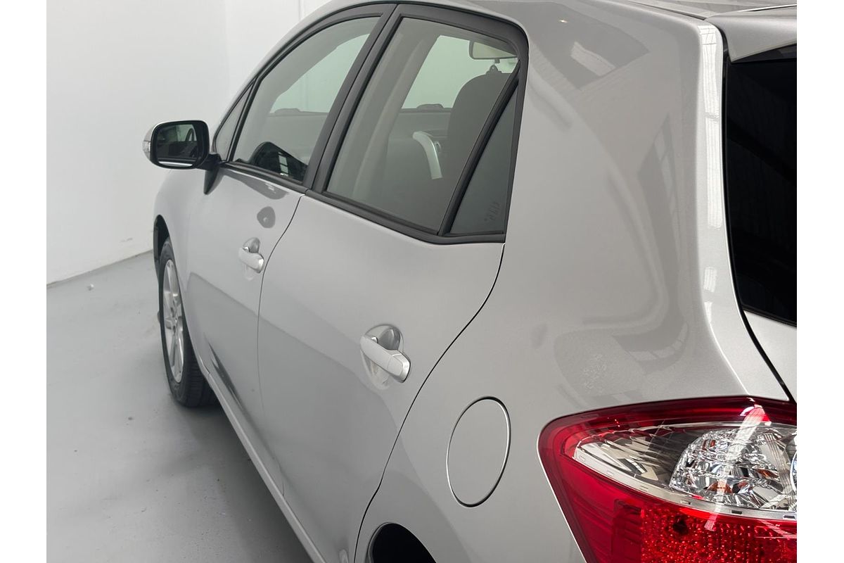 2012 Toyota COROLLA ACCENT SPORT