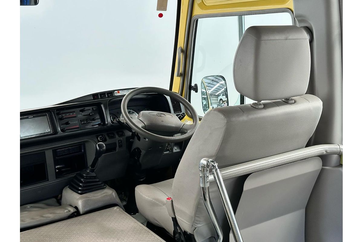 2013 Toyota COASTER